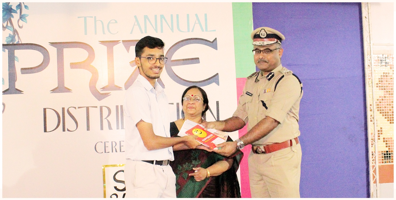 Proud Achiever At Prize Distribution Event 2017-18