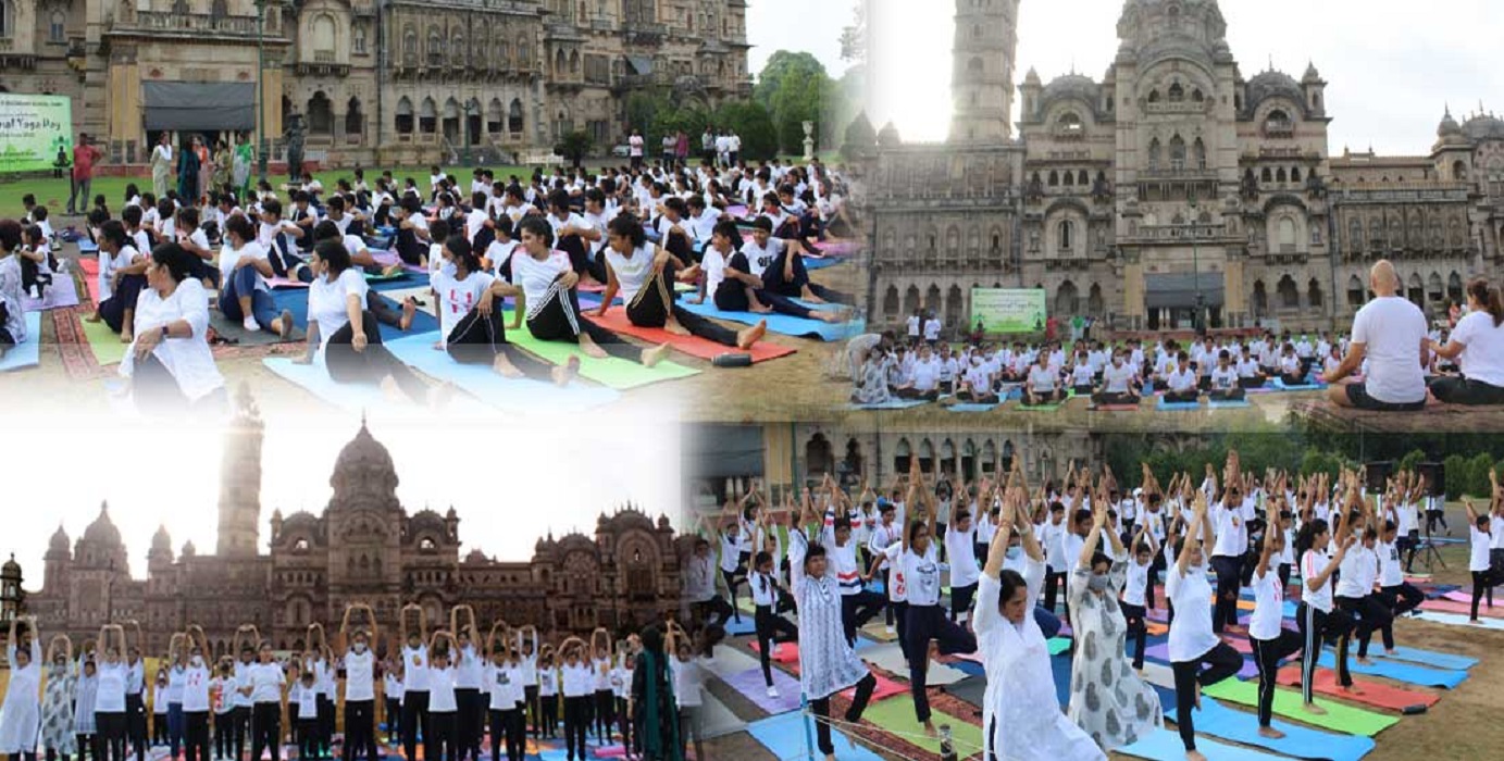 Celebrated the International Yoga Day in the forecourt of the iconic Laxmi Vilas Palace on 21st June 2022.
